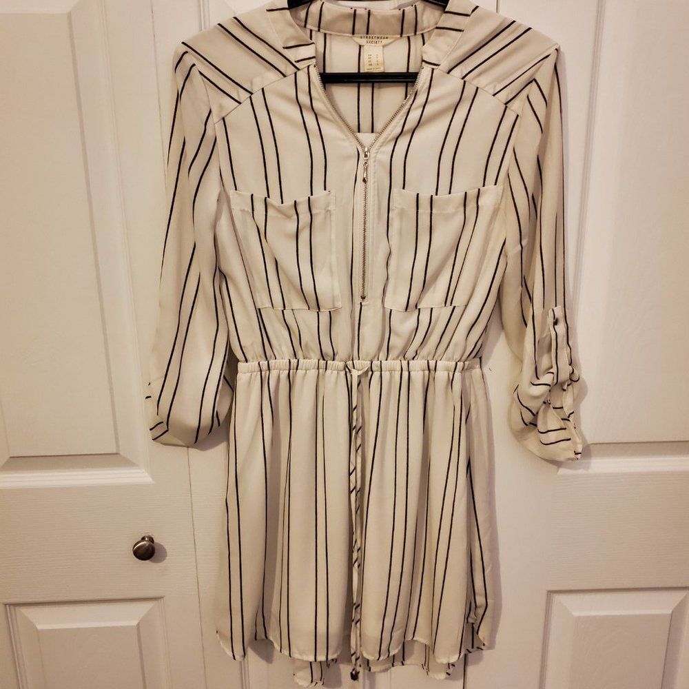 Short white dress